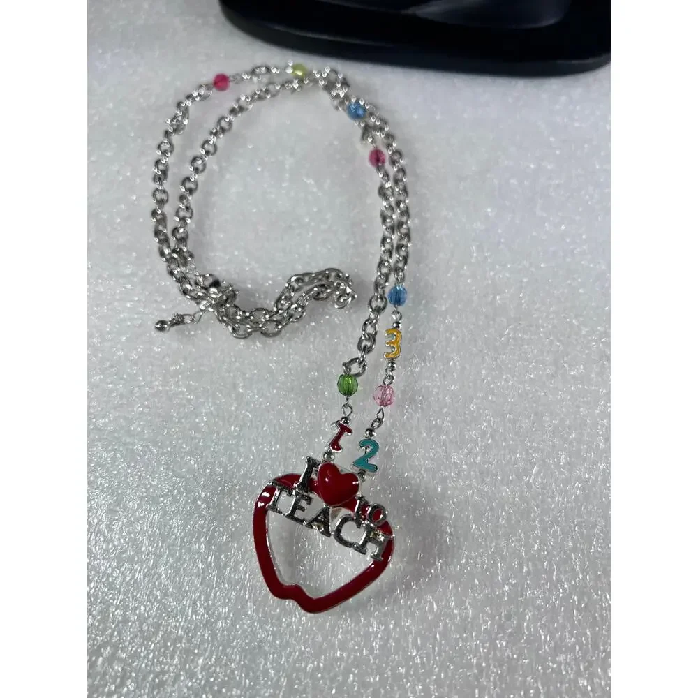 I Love to Teach ID or Glasses Holder Teacher Apple Beaded Accessory Chain NEW